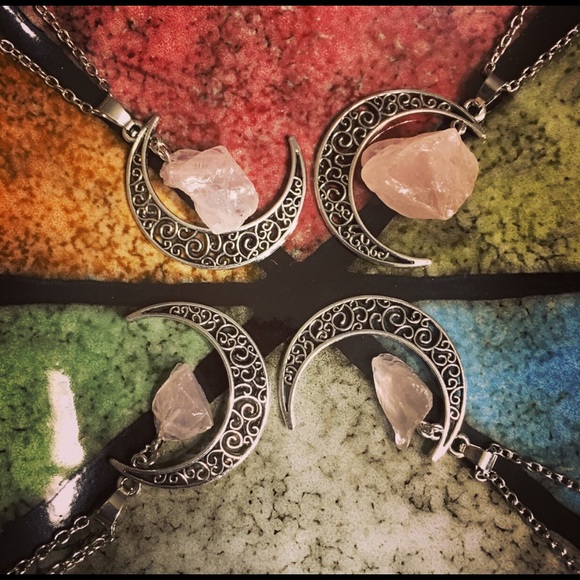 Rose Quartz Crescent Moon Necklace Boho Balance - Picture 5 of 6